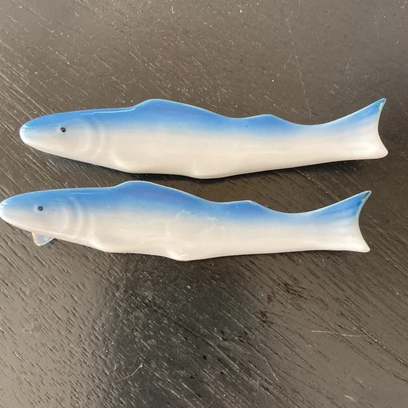 Shark Chop Stick Rests - Picture 5 of 7